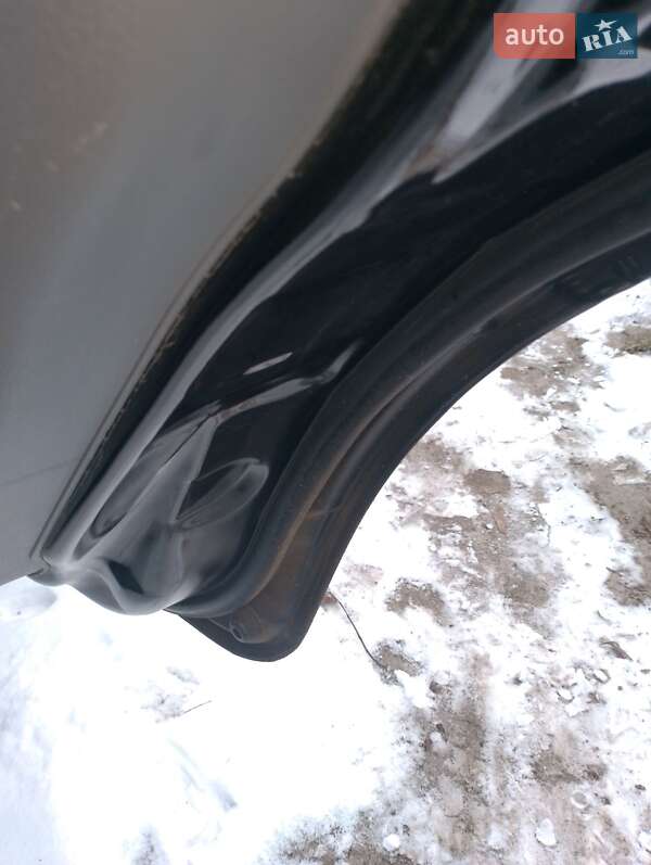 Мінівен Kia Carens 2006 в Полтаві фото 17 Мінівен Kia Carens 2006 в Полтаві