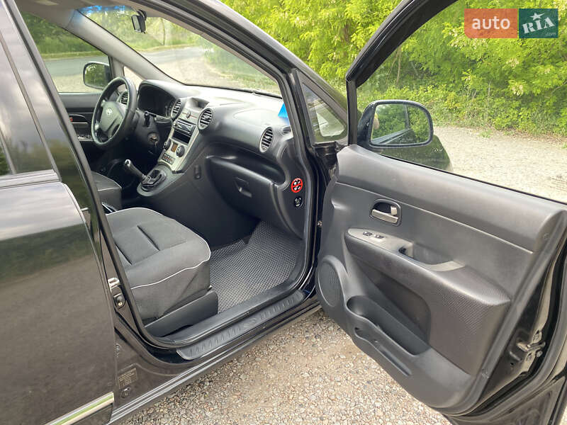 Мінівен Kia Carens 2007 в Кременчуці фото 6 Мінівен Kia Carens 2007 в Кременчуці
