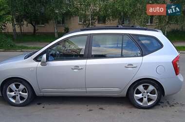 Минивэн Kia Carens 2008 в Виннице