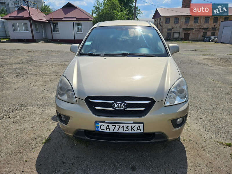 Kia Carens 2007