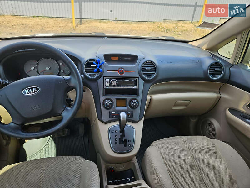 Минивэн Kia Carens 2007 в Корсуне-Шевченковском