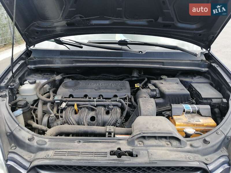 Мінівен Kia Carens 2008 в Одесі