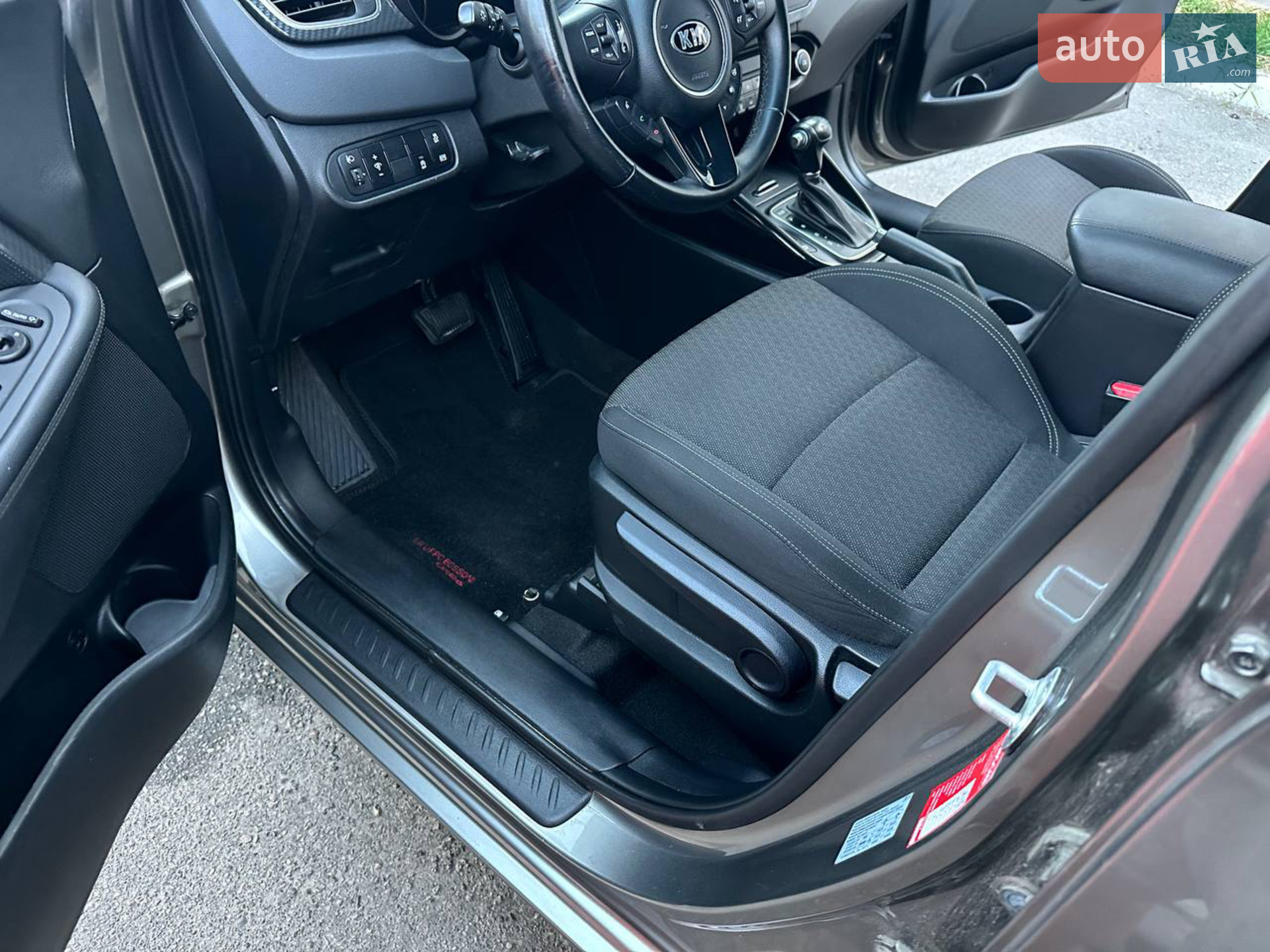 2017 Kia Carens - мініатюра 38