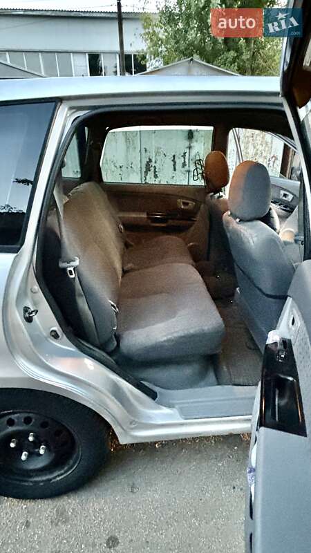 Мінівен Kia Carens 2006 в Києві