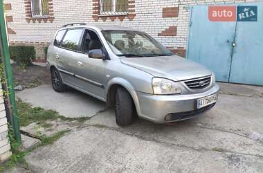 Минивэн Kia Carens 2002 в Обухове