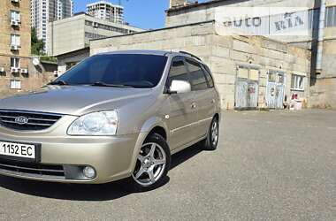 Минивэн Kia Carens 2004 в Киеве