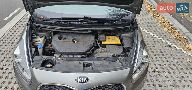 Мікровен Kia Carens 2016 в Києві фото 4 Мікровен Kia Carens 2016 в Києві