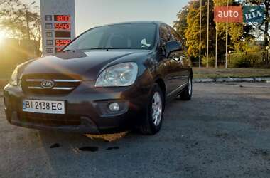 Мінівен Kia Carens 2008 в Полтаві