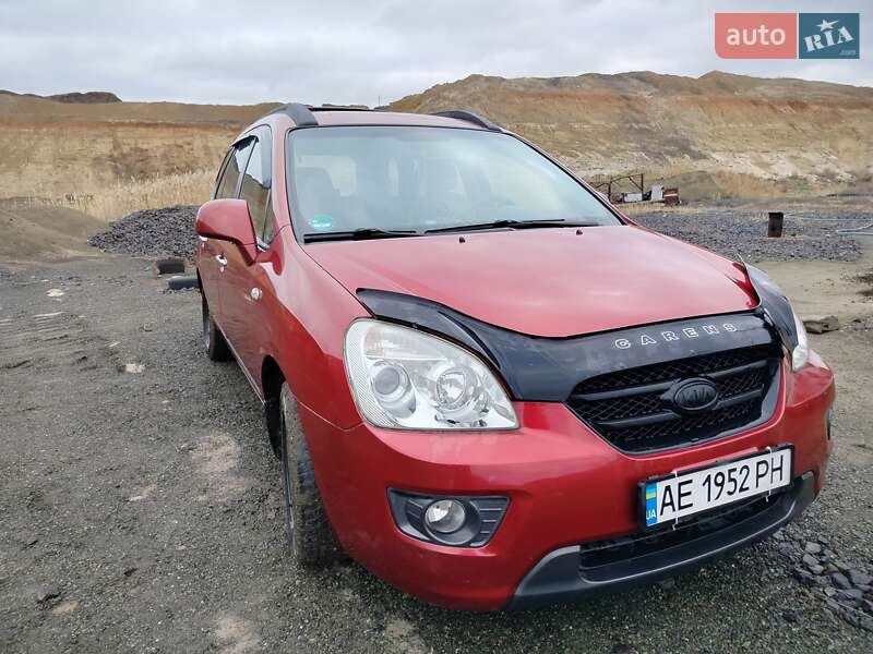 Мінівен Kia Carens 2007 в Покрові