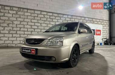 Минивэн Kia Carens 2004 в Львове