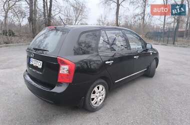 Минивэн Kia Carens 2008 в Полтаве