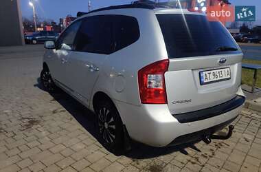 Минивэн Kia Carens 2007 в Дрогобыче