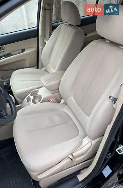 Микровэн Kia Carens 2011 в 