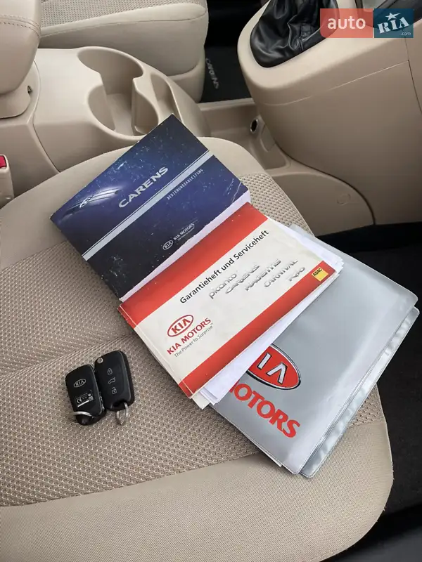 Мікровен Kia Carens 2011 в Броварах документ
