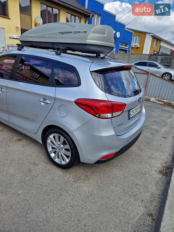 Мікровен Kia Carens 2013 в Чернігові