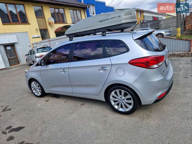 Мікровен Kia Carens 2013 в Чернігові