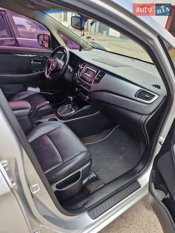 Мікровен Kia Carens 2013 в Чернігові