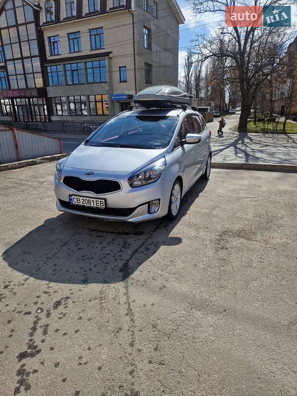 Мікровен Kia Carens 2013 в Чернігові
