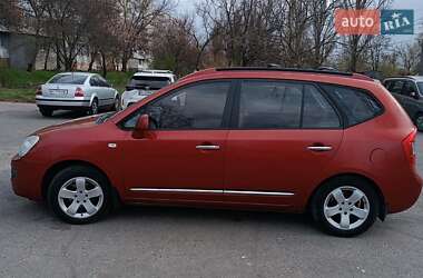 Минивэн Kia Carens 2007 в 