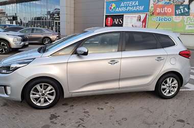 Микровэн Kia Carens 2015 в 