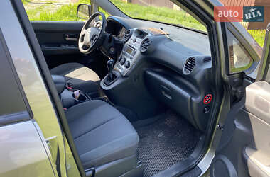 Минивэн Kia Carens 2008 в 