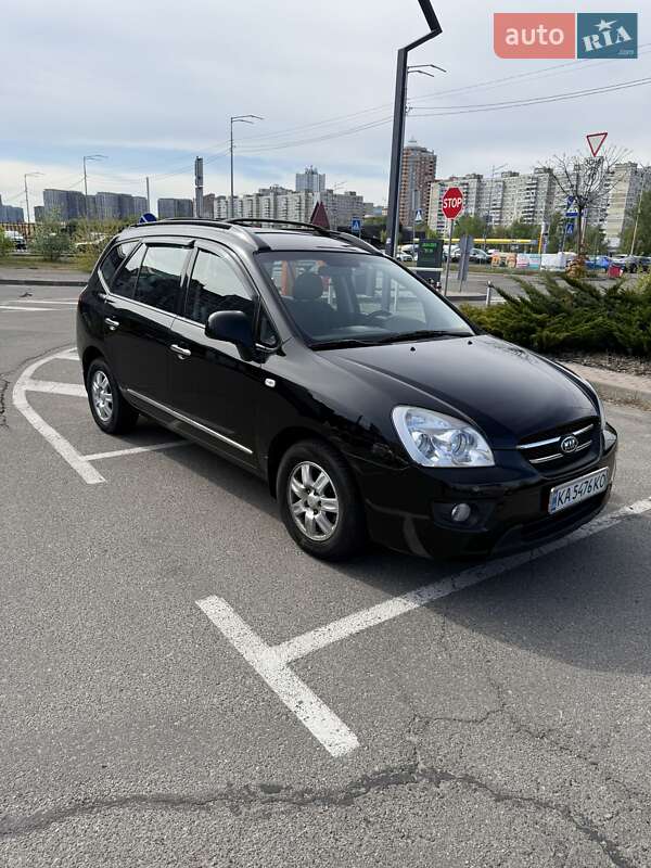 Kia Carens 2008