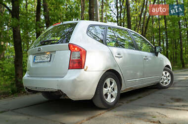 Мінівен Kia Carens 2009 в 