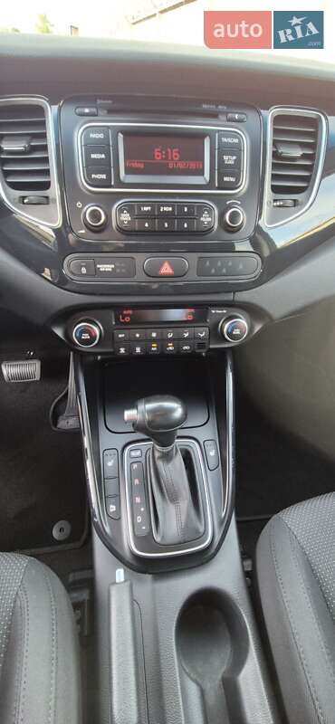 Микровэн Kia Carens 2015 в Киеве