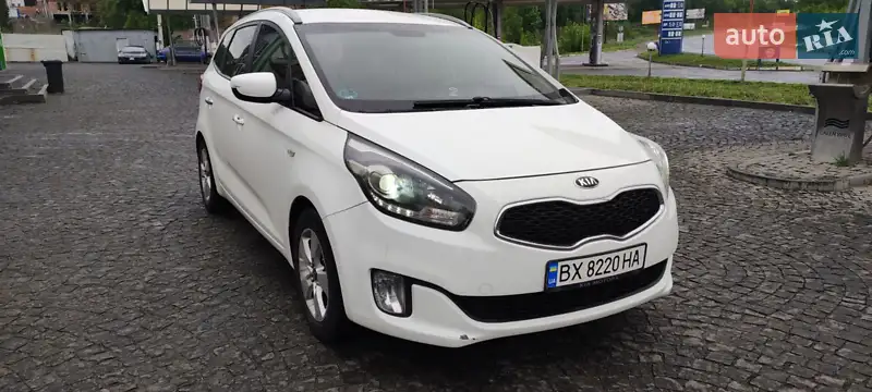 Kia Carens