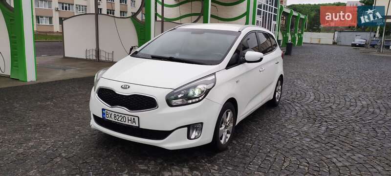 Мікровен Kia Carens 2016 в Хмельницькому