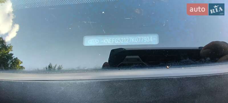 Мінівен Kia Carens 2007 в Дніпрі