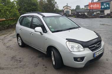 Мінівен Kia Carens 2007 в Ізяславі
