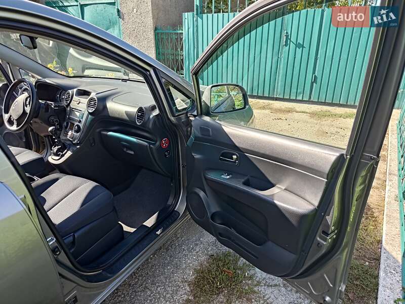 Мікровен Kia Carens 2010 в Чорноморську