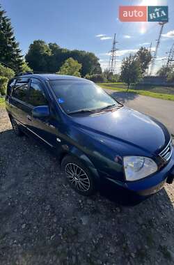 Минивэн Kia Carens 2005 в 