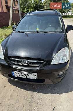 Минивэн Kia Carens 2006 в Смеле