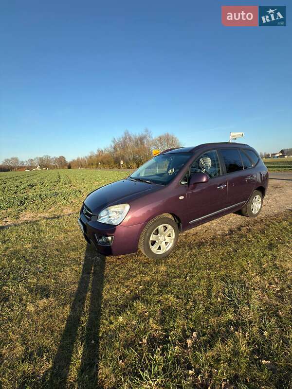 Kia Carens 2007