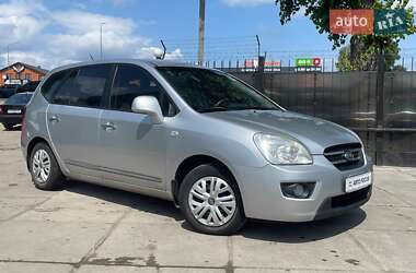 Минивэн Kia Carens 2008 в Киеве