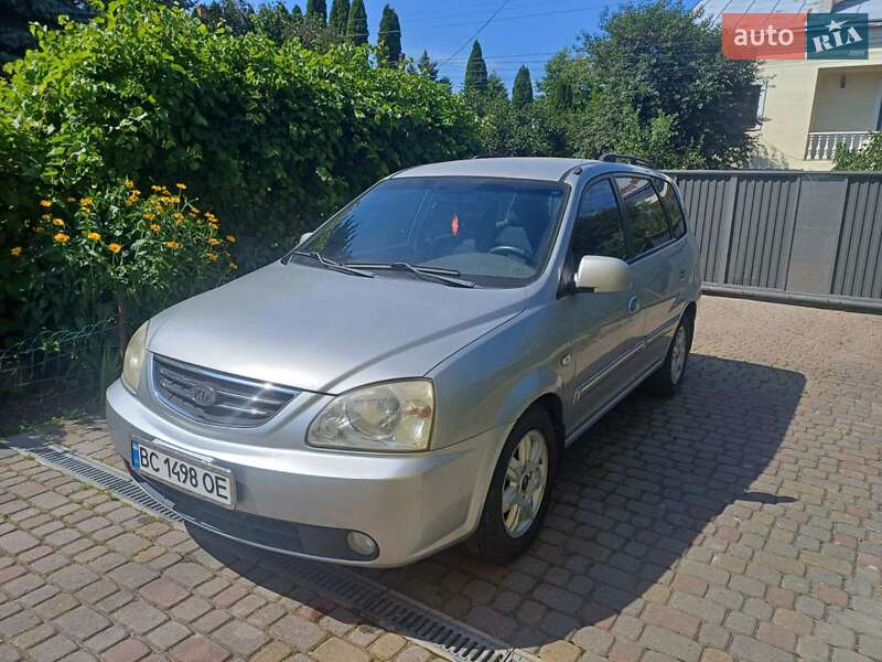Kia Carens 2003
