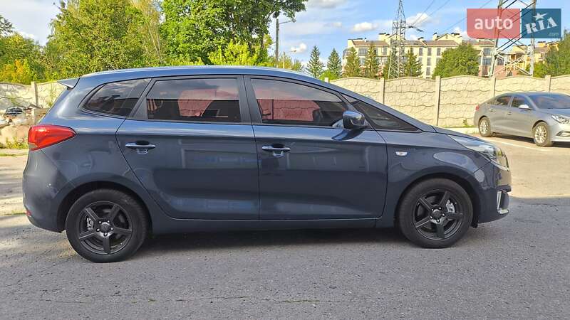 Микровэн Kia Carens 2015 в Харькове