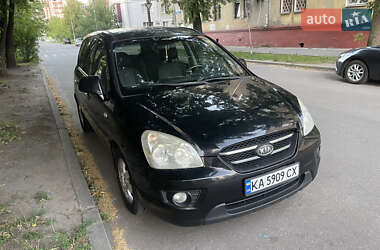 Минивэн Kia Carens 2008 в Кременчуге