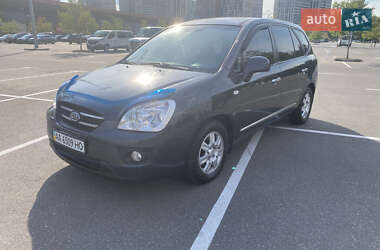 Мінівен Kia Carens 2008 в Києві