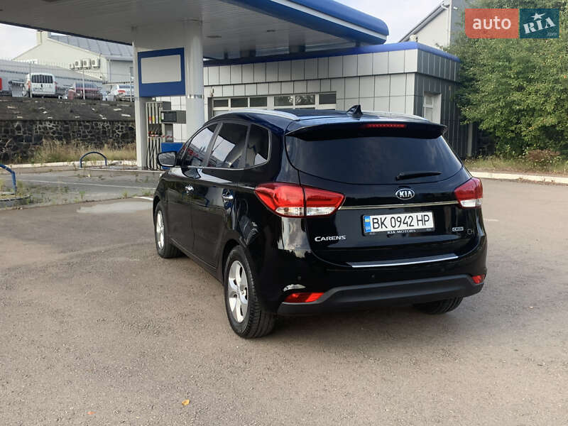 Мікровен Kia Carens 2016 в Рівному