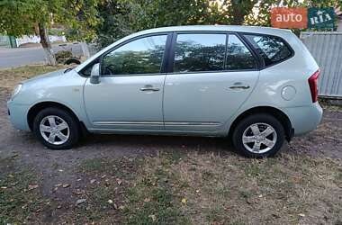 Минивэн Kia Carens 2007 в Подольске