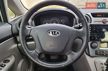 Минивэн Kia Carens 2008 в 