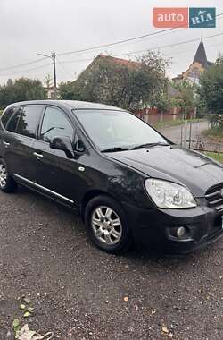 Минивэн Kia Carens 2008 в Киеве