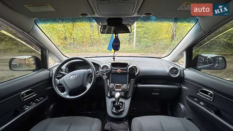 Минивэн Kia Carens 2008 в Киеве фото 6 Минивэн Kia Carens 2008 в Киеве
