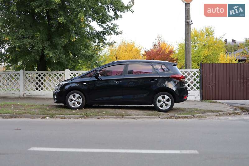 Микровэн Kia Carens 2017 в Киеве фото 2 Микровэн Kia Carens 2017 в Киеве