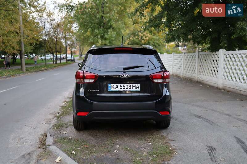 Микровэн Kia Carens 2017 в Киеве фото 6 Микровэн Kia Carens 2017 в Киеве