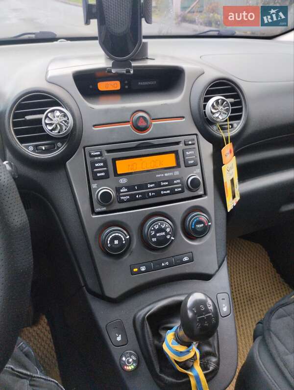 Минивэн Kia Carens 2007 в Хмельницком фото 13 Минивэн Kia Carens 2007 в Хмельницком