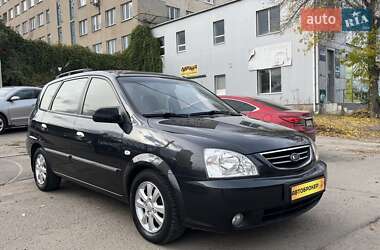 Минивэн Kia Carens 2005 в 